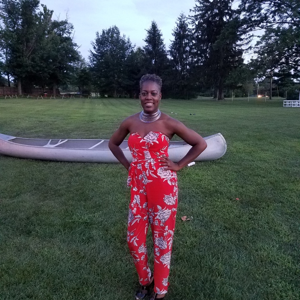 Meet your Posher, Shanella